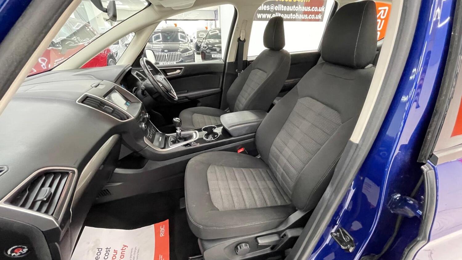 Used Ford Galaxy 2018 for sale - 76096969: Photo 44