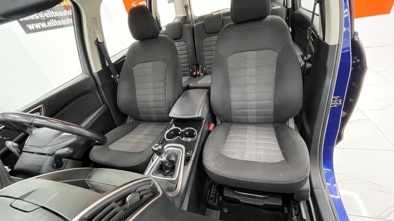 Used Ford Galaxy 2018 for sale - 76096969: Photo 46