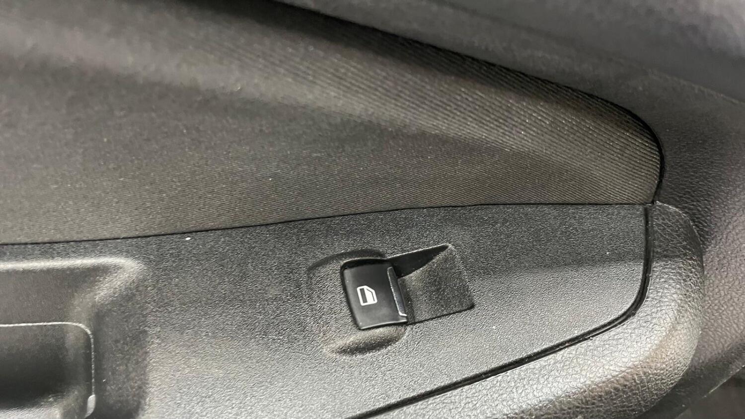 Used Ford Galaxy 2018 for sale - 76096969: Photo 62