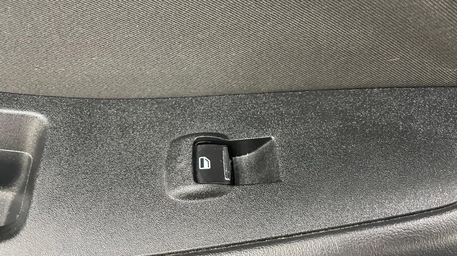 Used Ford Galaxy 2018 for sale - 76096969: Photo 63