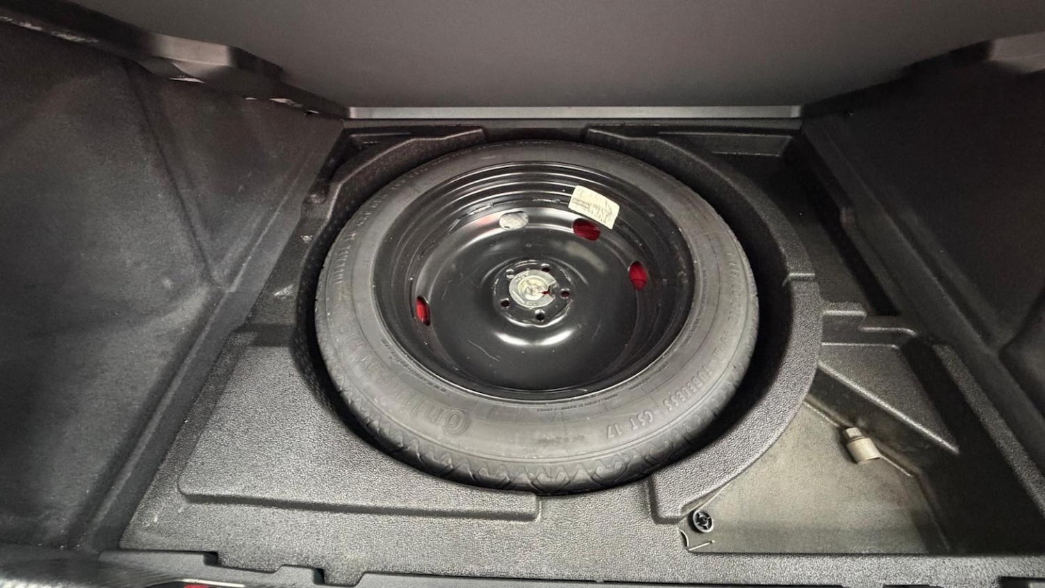 Used Audi Q3 2014 for sale - 76935361: Photo 46