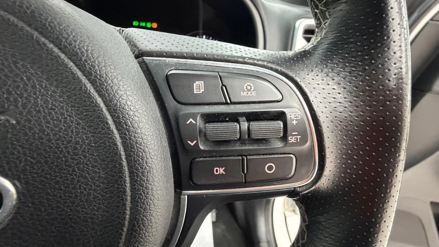 Used Kia Sportage 2017 for sale - 76662776: Photo 41