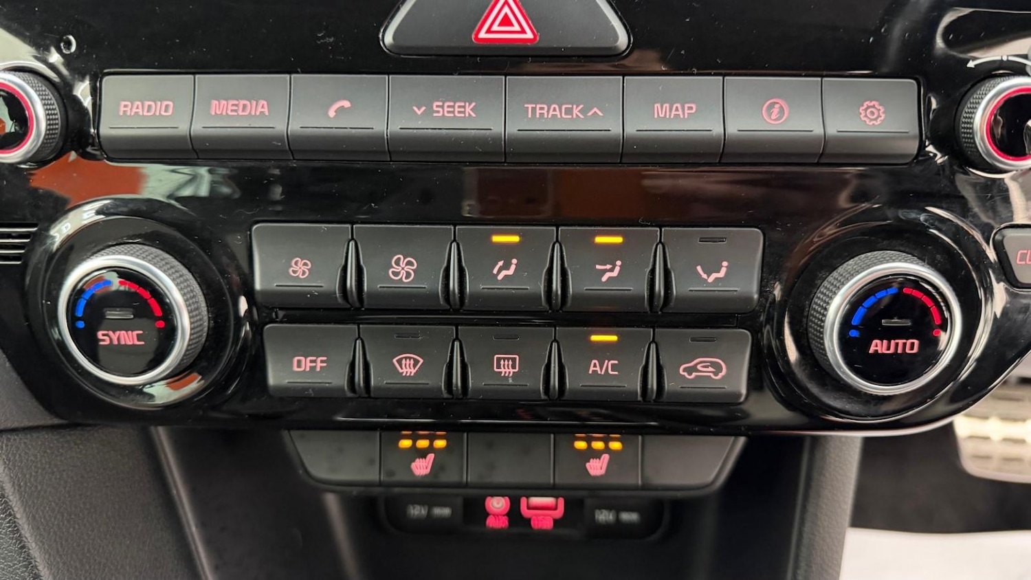 Used Kia Sportage 2017 for sale - 76662776: Photo 45