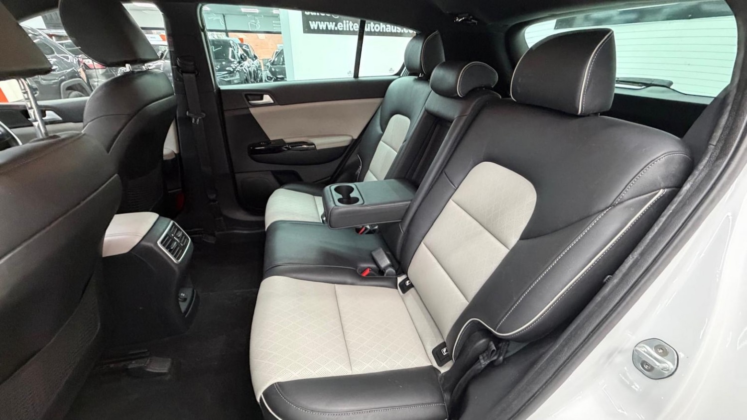 Used Kia Sportage 2017 for sale - 76662776: Photo 62