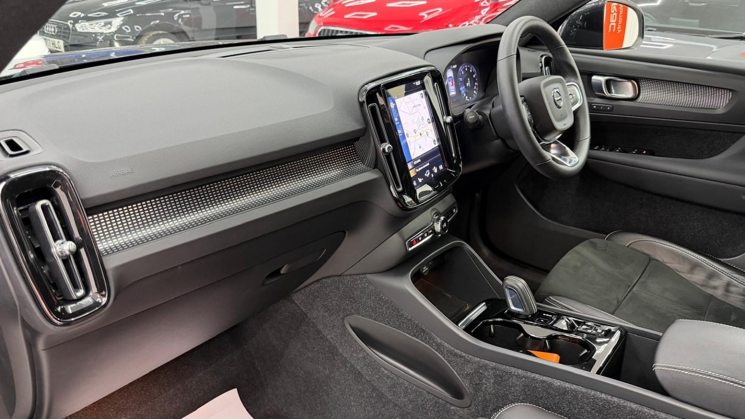 Used Volvo XC40 2022 for sale - 77001562: Photo 64