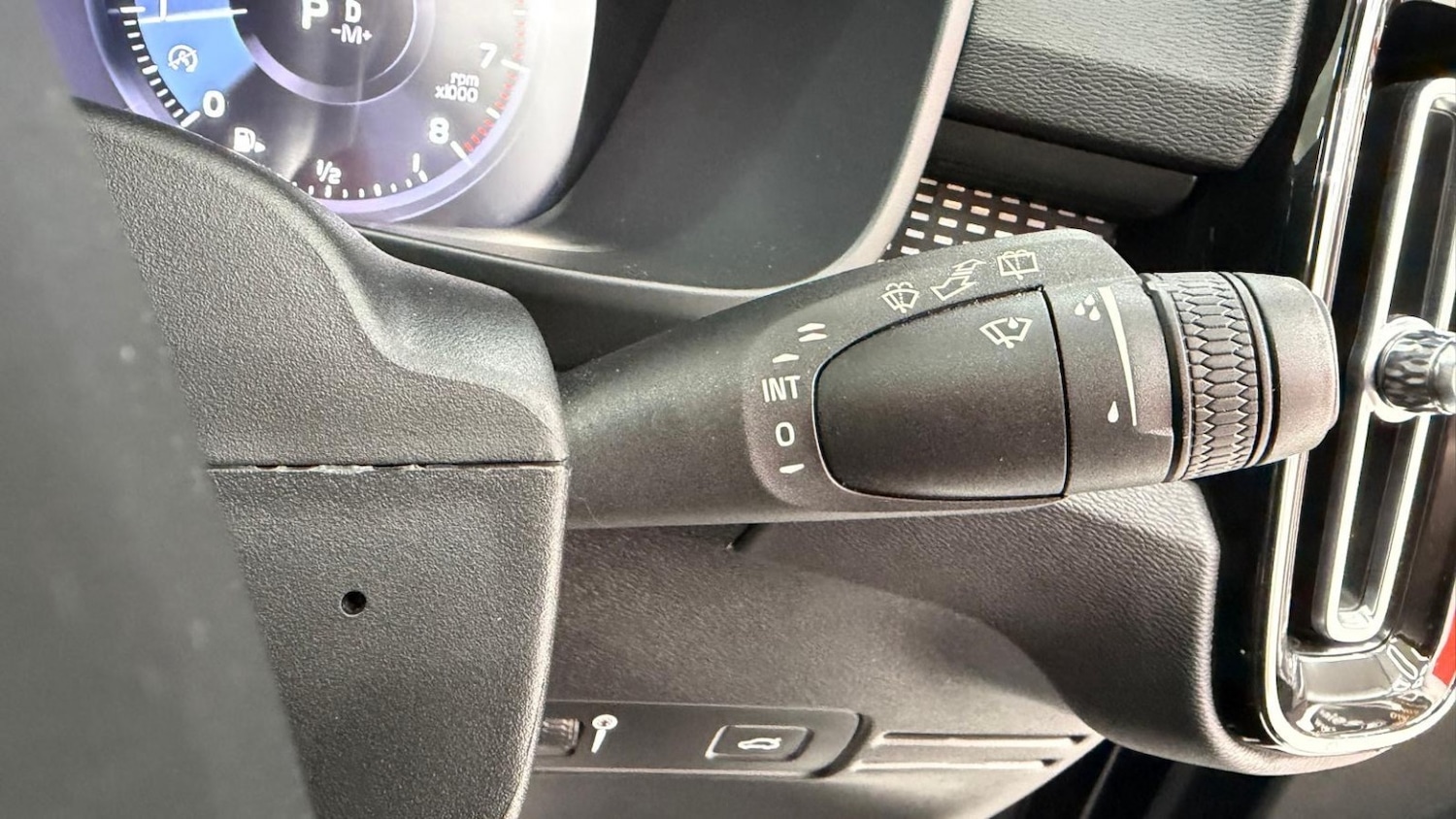 Used Volvo XC40 2022 for sale - 77001562: Photo 86