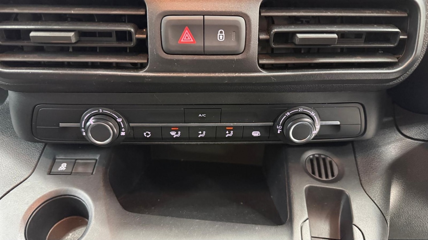 Used Vauxhall Combo 2021 for sale - 77051603: Photo 35