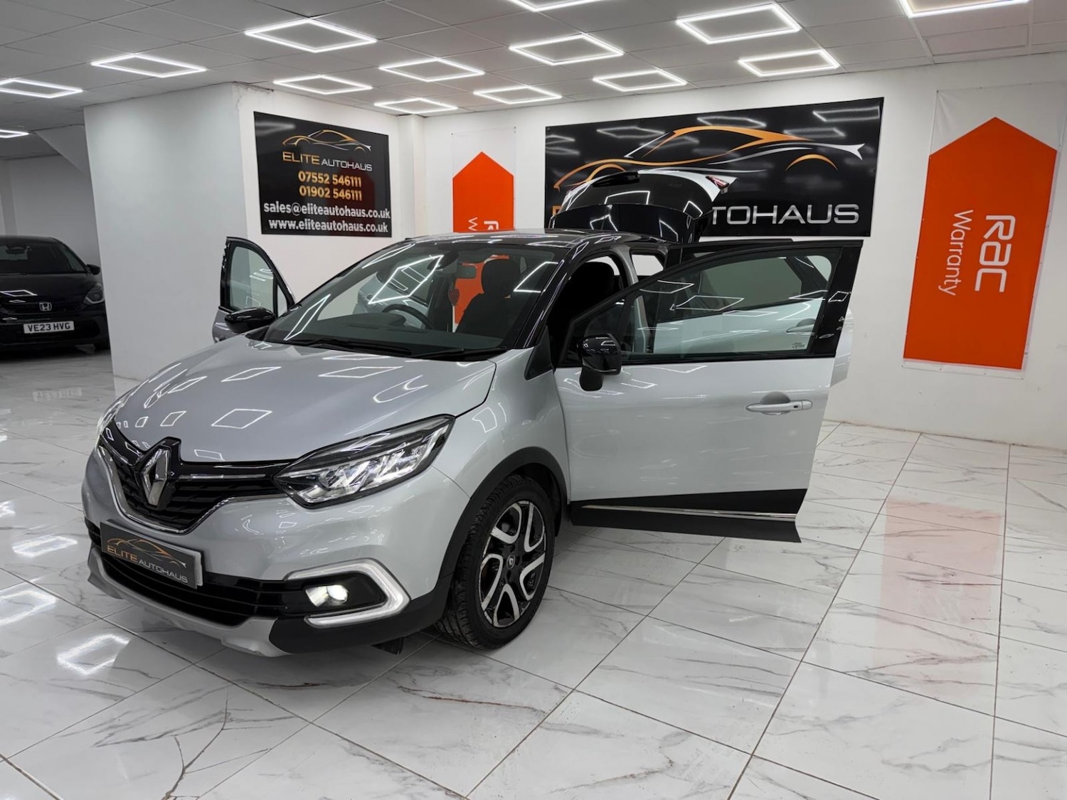 Used Renault Captur 2018 for sale - 76504696: Photo 14