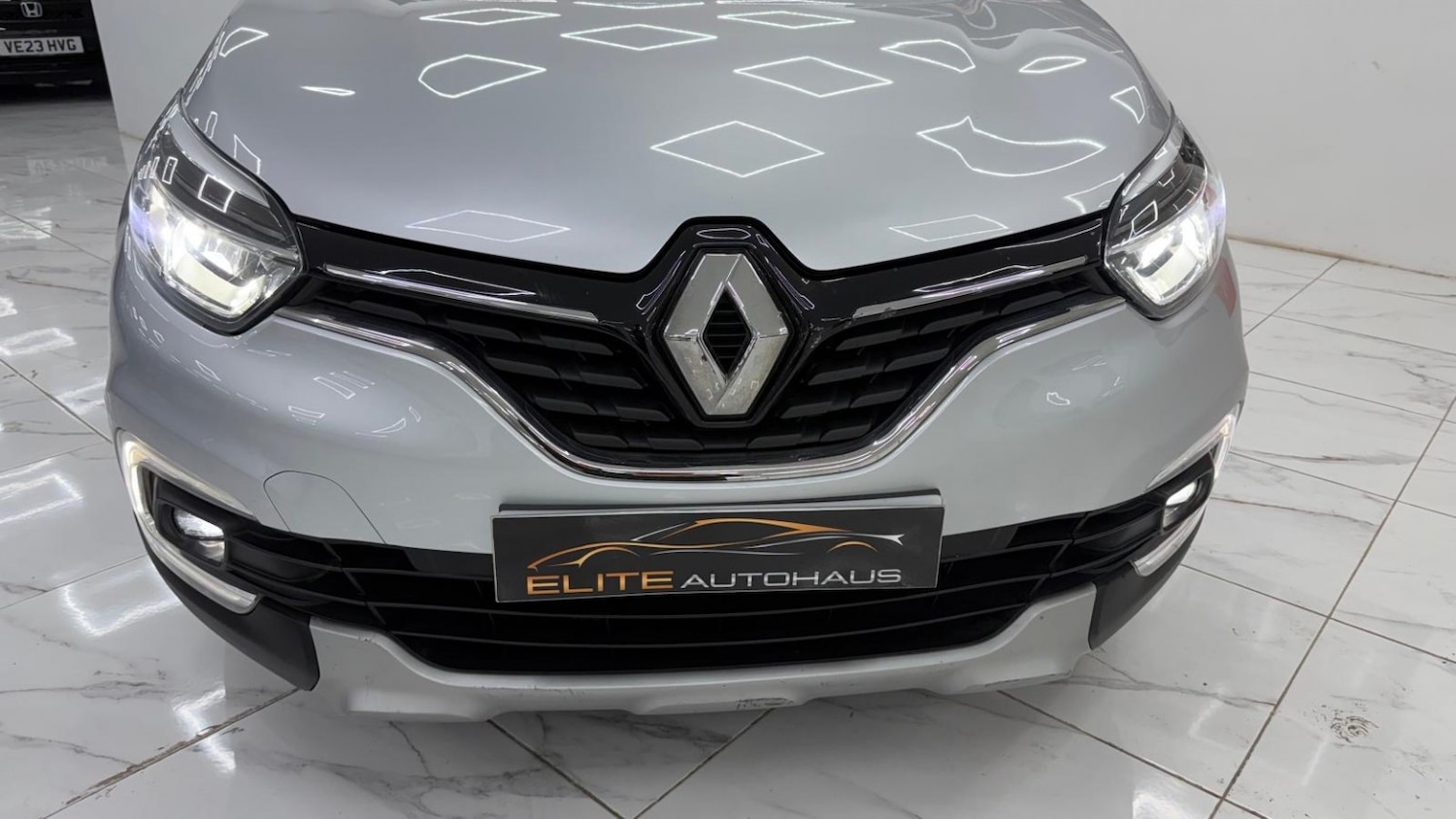 Used Renault Captur 2018 for sale - 76504696: Photo 17