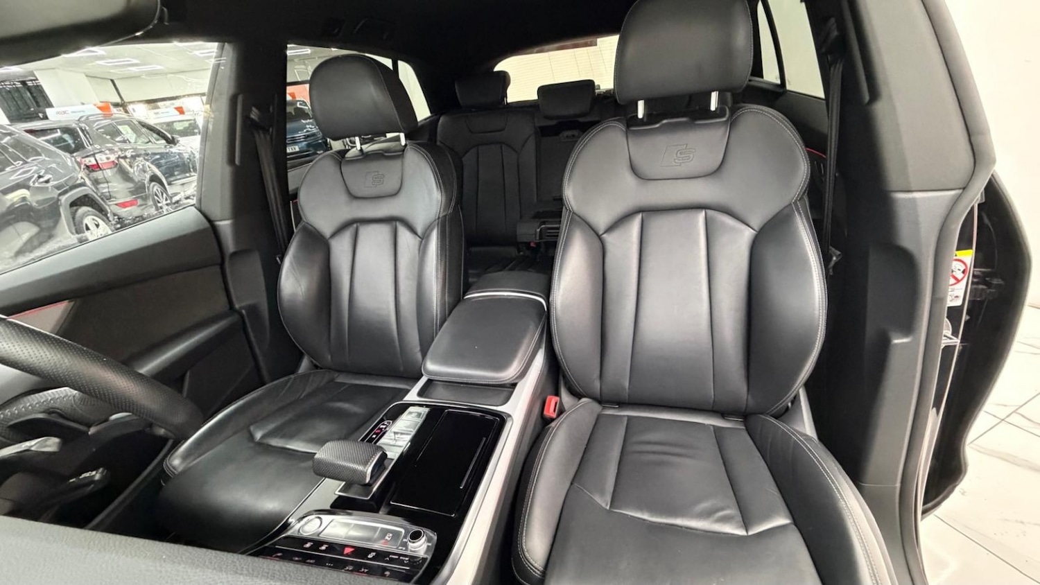 Used Audi Q8 2019 for sale - 76504694: Photo 42