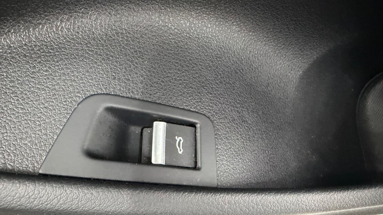 Used Audi Q8 2019 for sale - 76504694: Photo 67