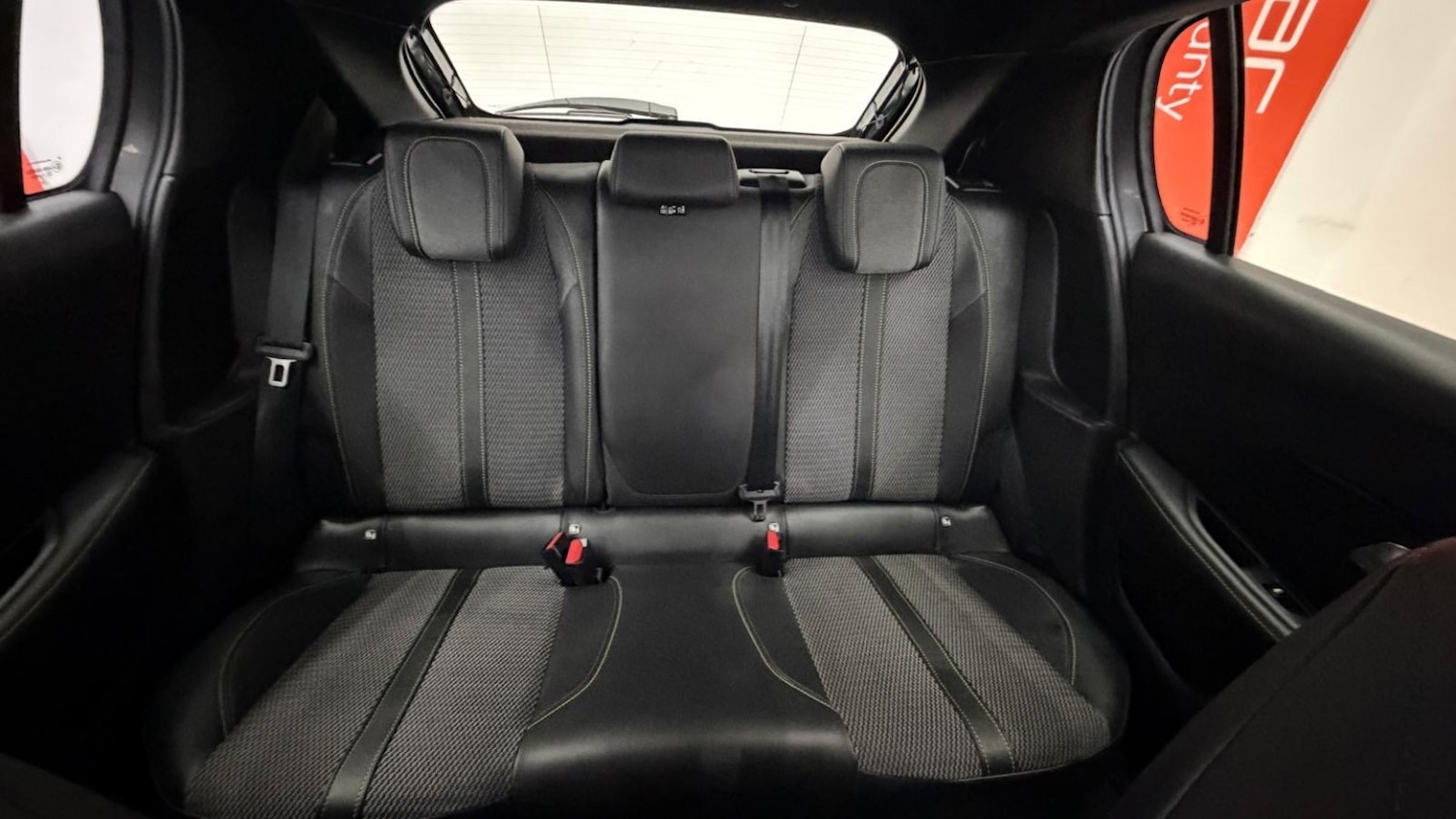 Used Peugeot 208 2024 for sale - 77240311: Photo 52