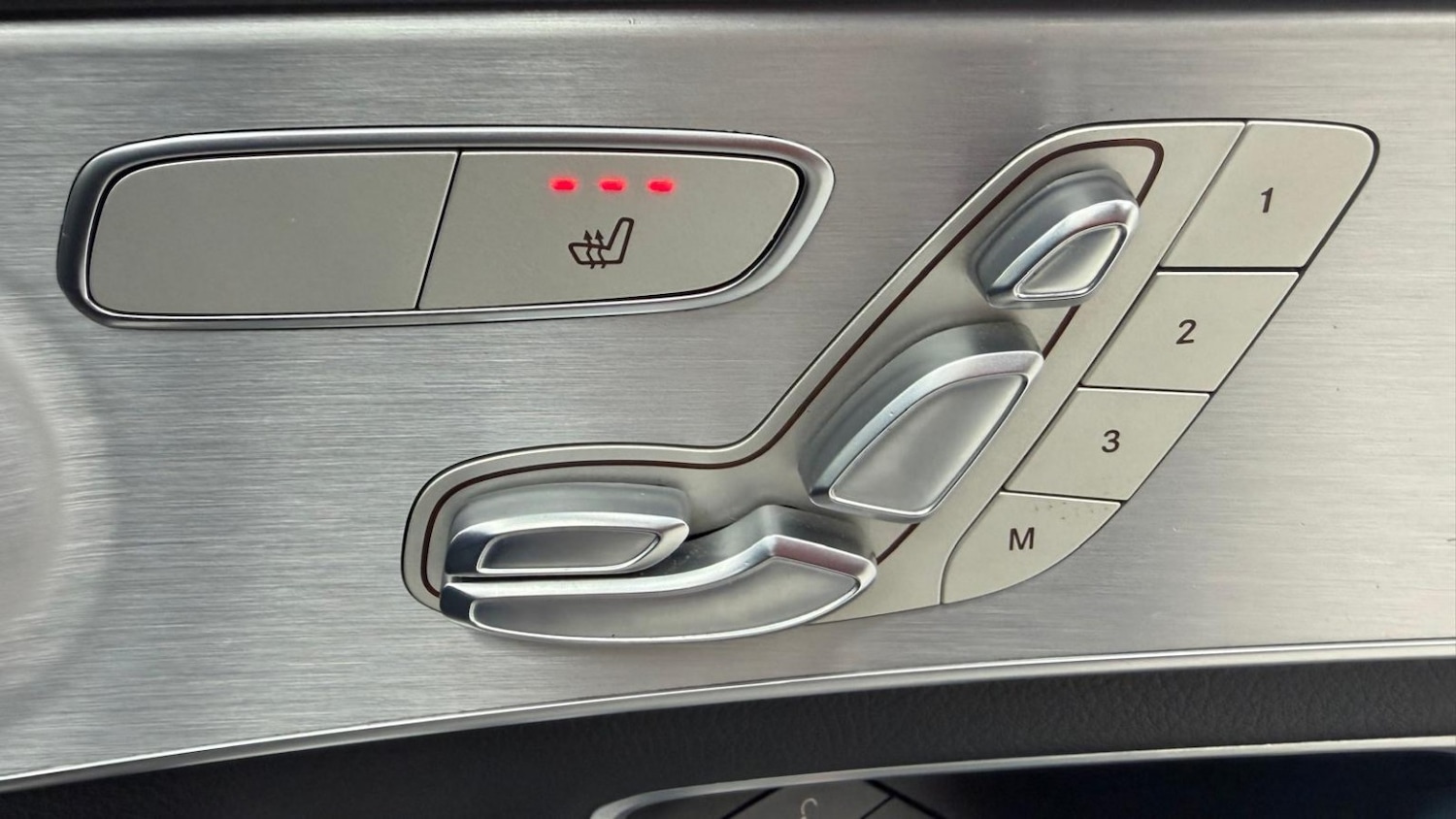 Used Mercedes-Benz C Class 2018 for sale - 77240313: Photo 64