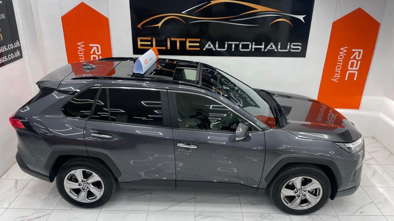 Used Toyota RAV4 2022 for sale - 76699213: Photo 18