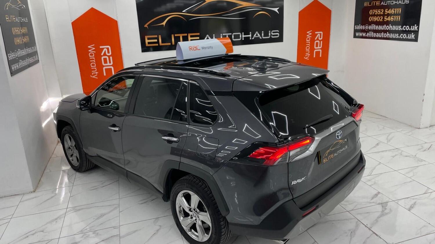 Used Toyota RAV4 2022 for sale - 76699213: Photo 32