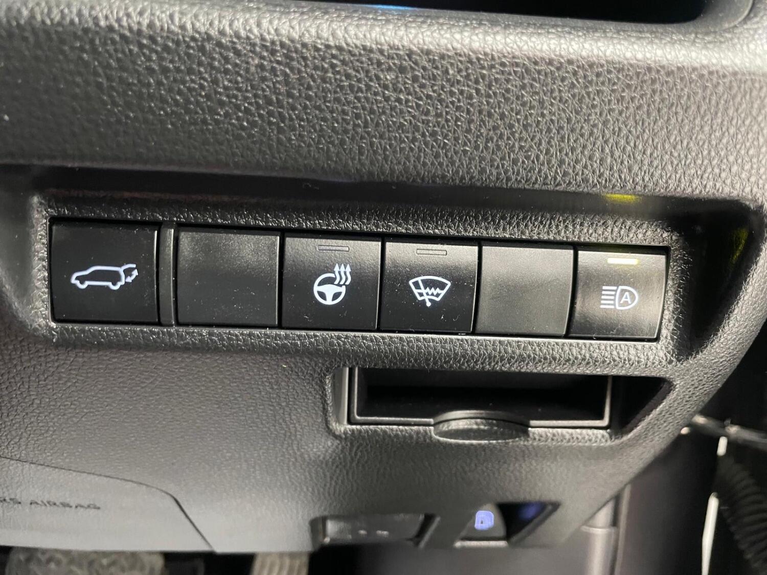 Used Toyota RAV4 2022 for sale - 76699213: Photo 44