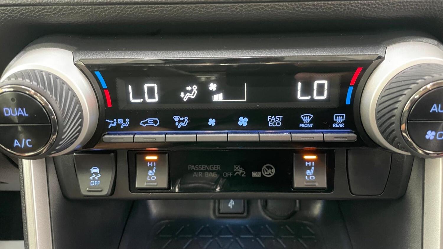 Used Toyota RAV4 2022 for sale - 76699213: Photo 48