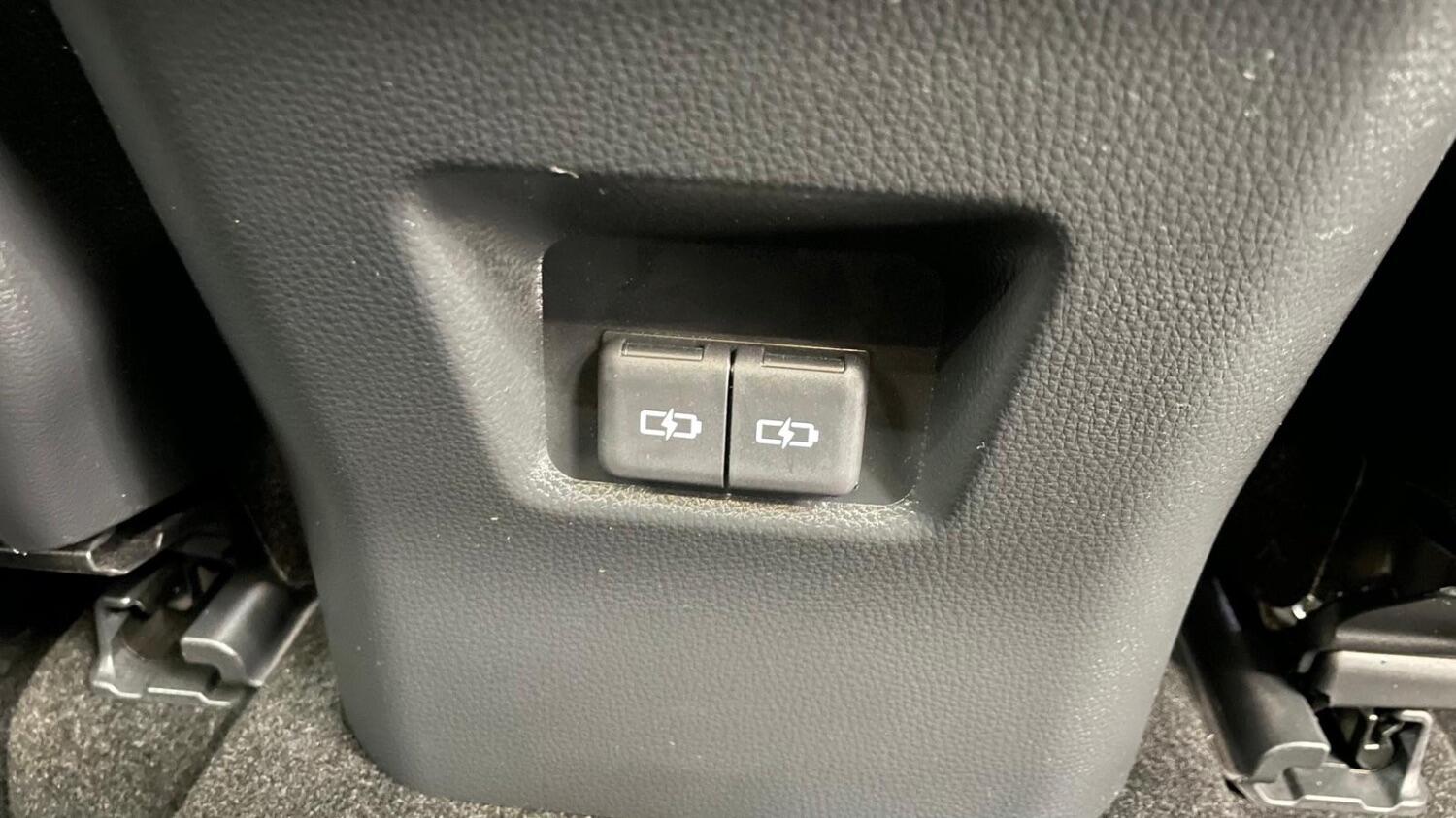 Used Toyota RAV4 2022 for sale - 76699213: Photo 58