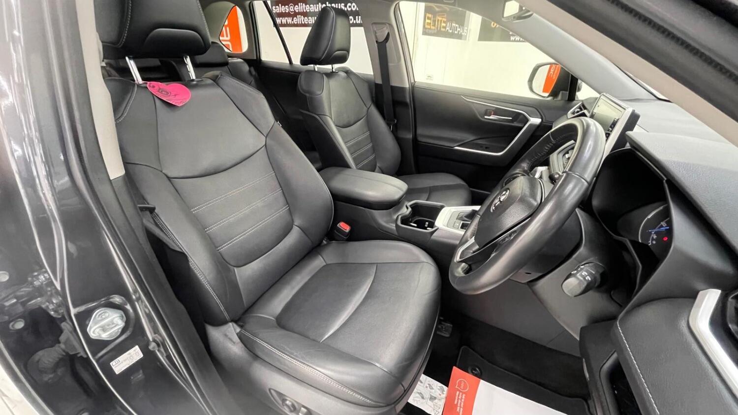 Used Toyota RAV4 2022 for sale - 76699213: Photo 68