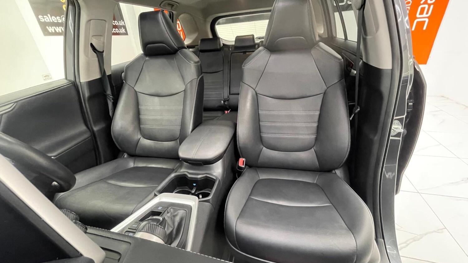 Used Toyota RAV4 2022 for sale - 76699213: Photo 72