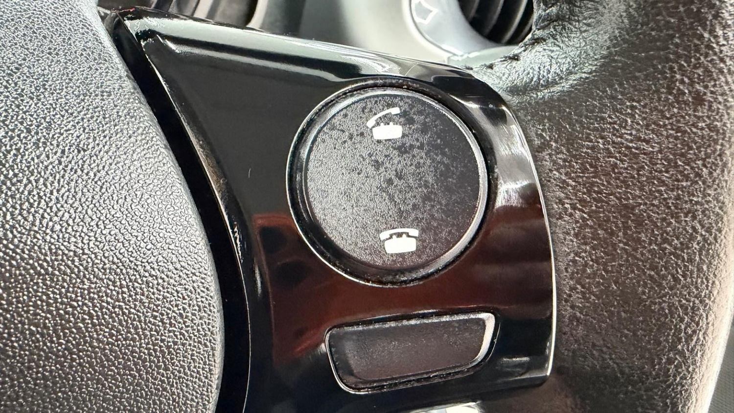 Used Toyota AYGO 2018 for sale - 77240310: Photo 35