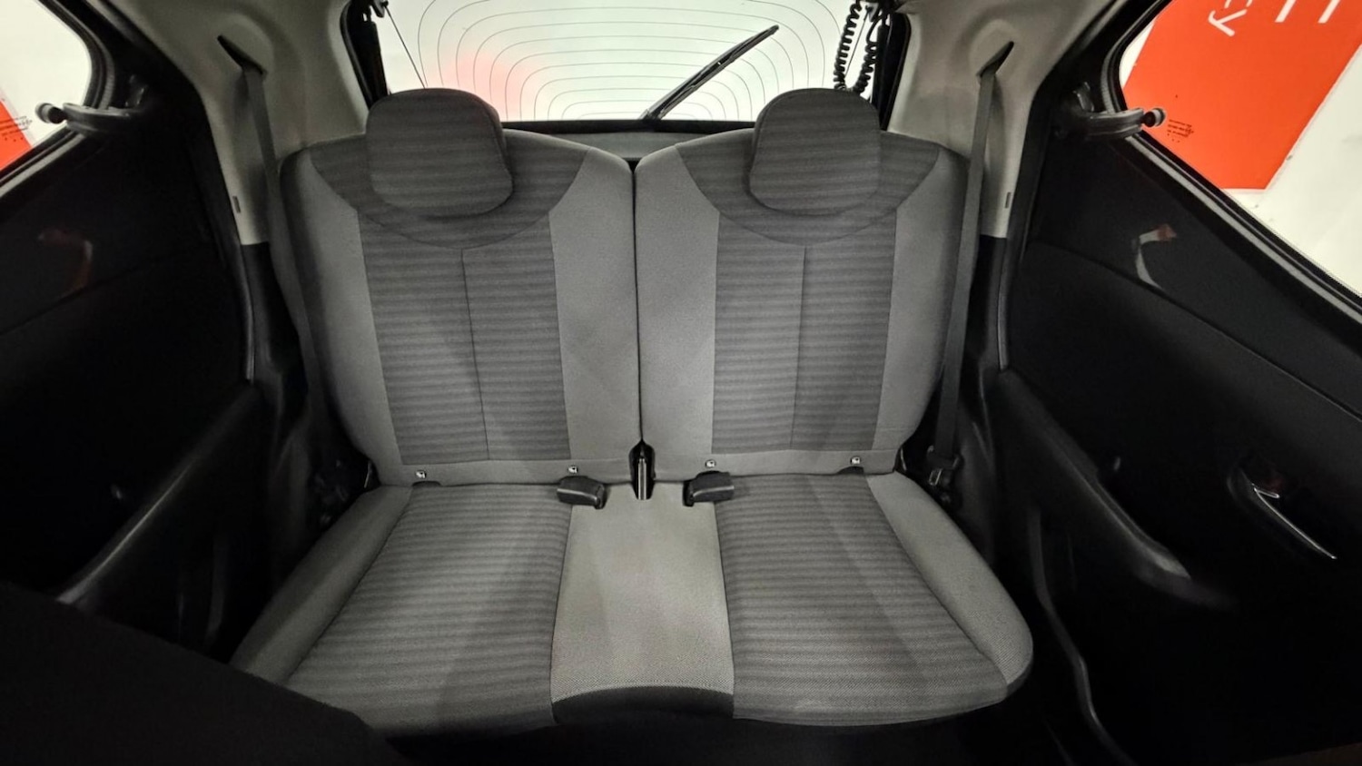 Used Toyota AYGO 2018 for sale - 77240310: Photo 55