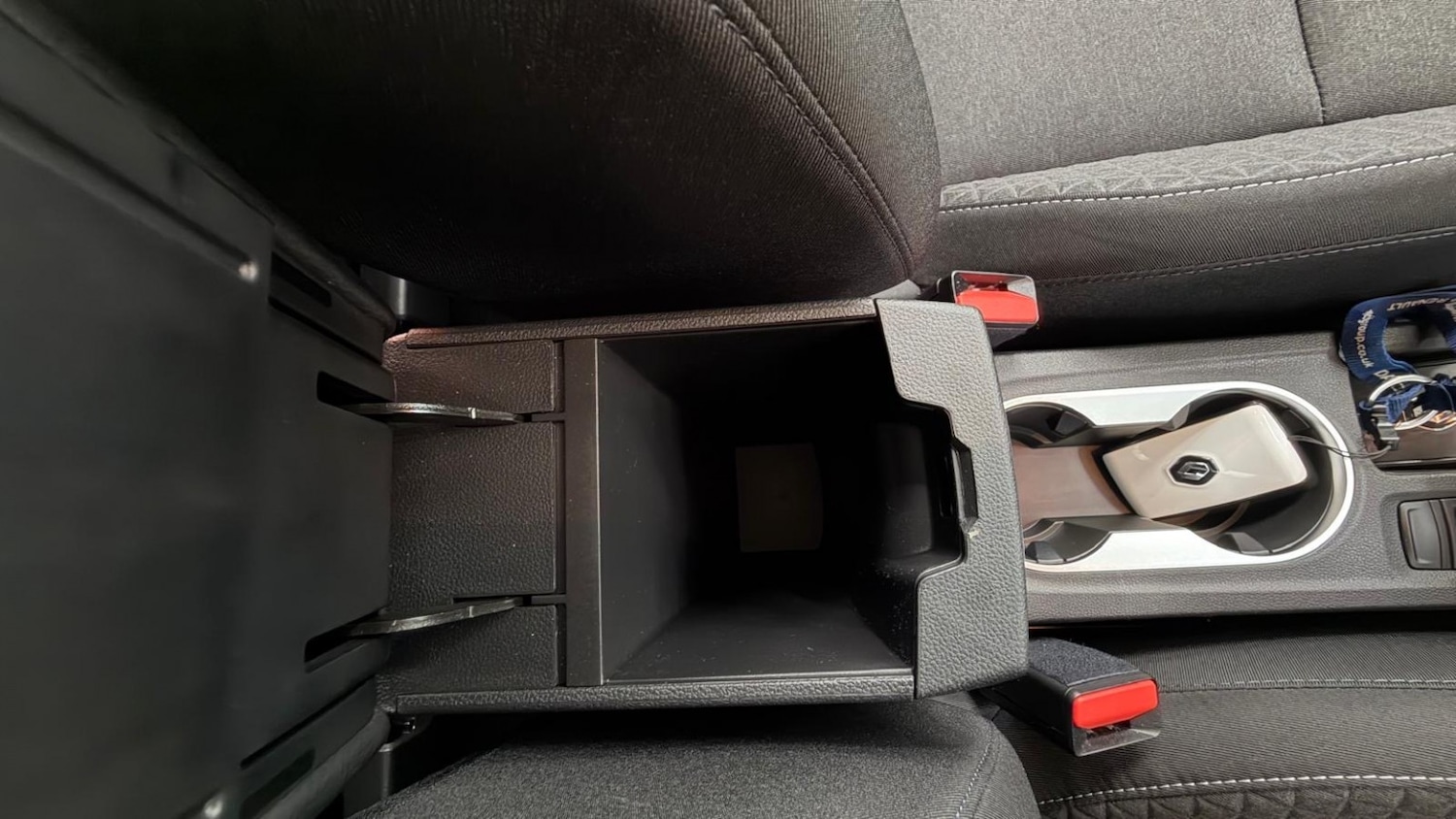 Used Renault Captur 2024 for sale - 76817578: Photo 67