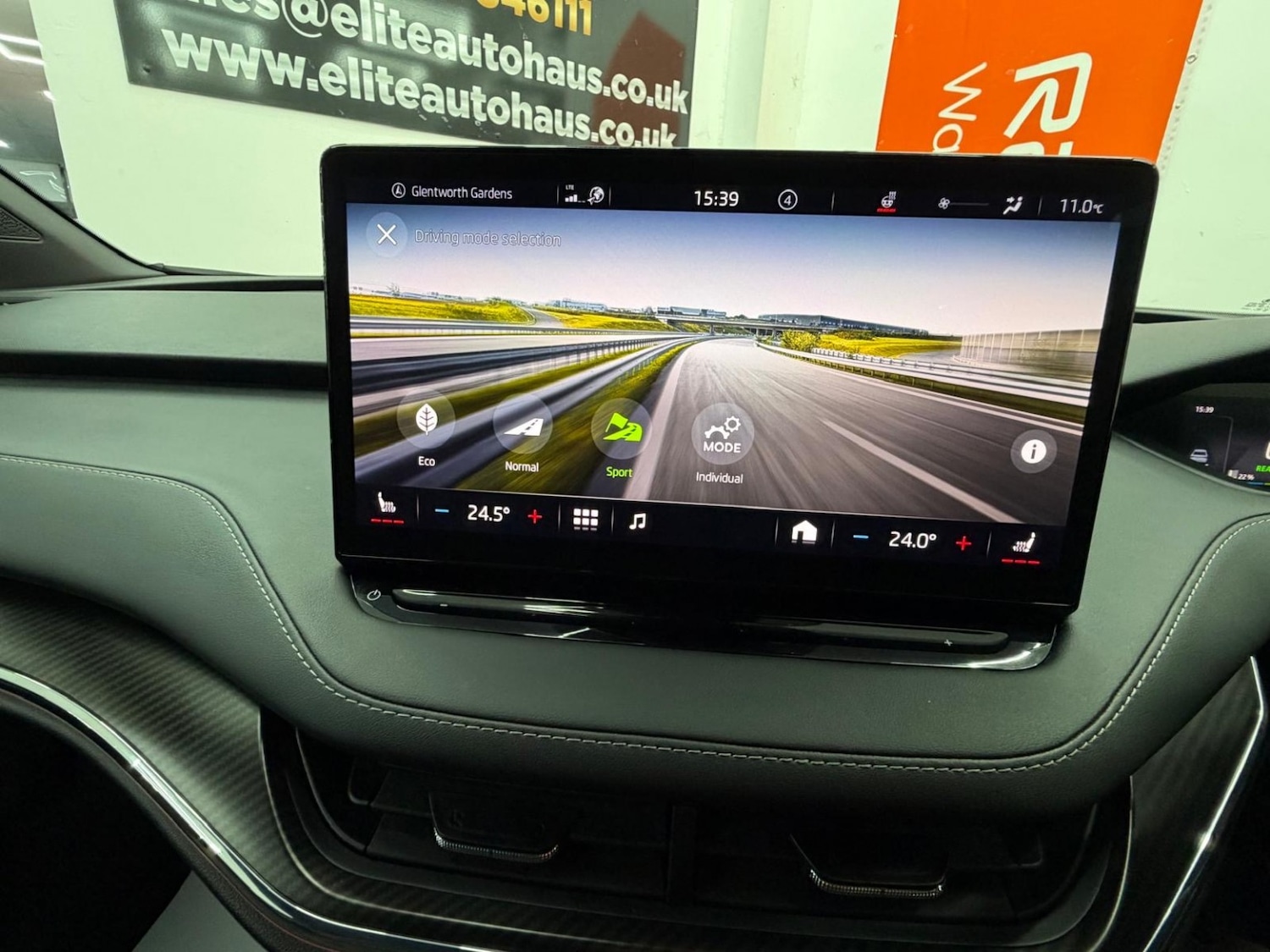 Used Skoda Enyaq 2023 for sale - 77148197: Photo 81