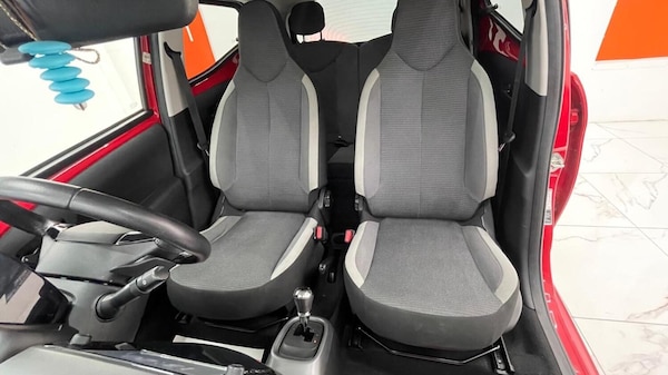 Used Toyota AYGO 2021 for sale - 76242847: Photo 39