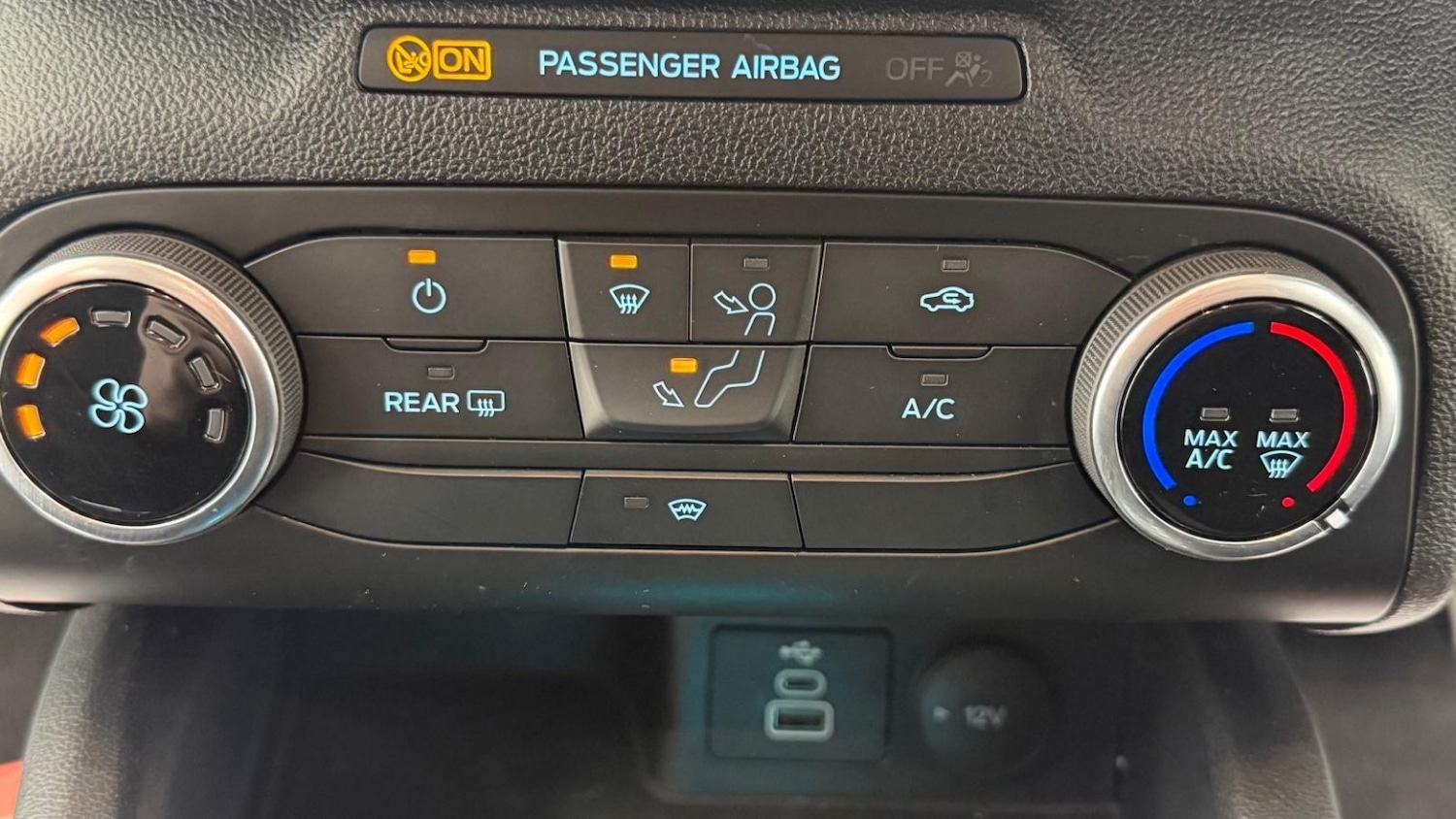 Used Ford Focus 2022 for sale - 77001519: Photo 44