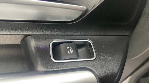 Used Mercedes-Benz GLB 2020 for sale - 76286973: Photo 46