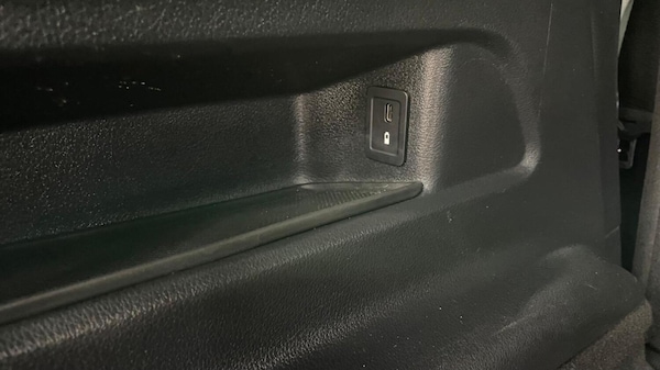 Used Mercedes-Benz GLB 2020 for sale - 76286973: Photo 77