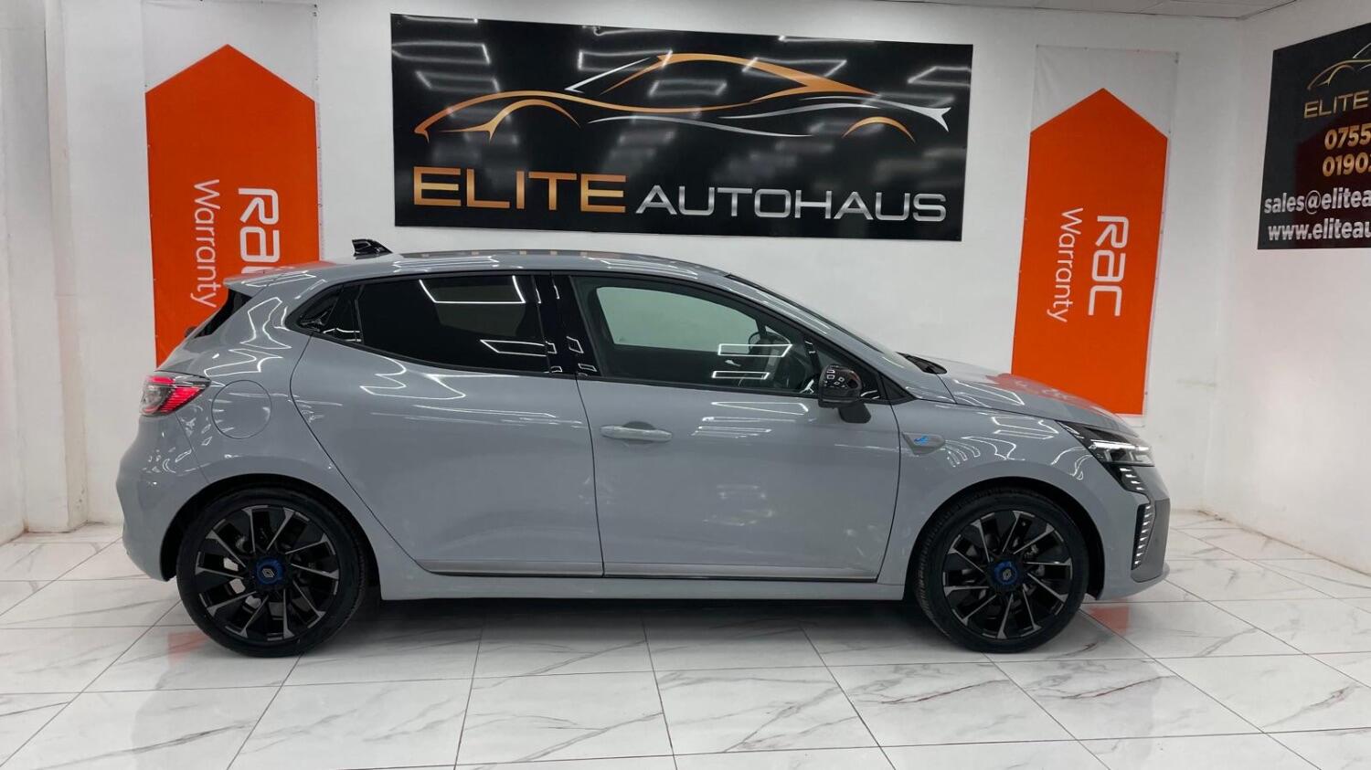 Used Renault Clio 2024 for sale - 76126388: Photo 17
