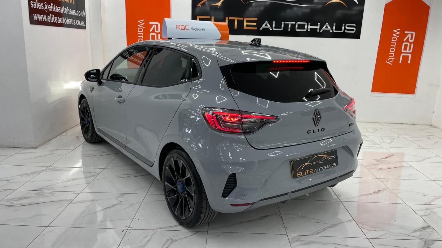 Used Renault Clio 2024 for sale - 76126388: Photo 27