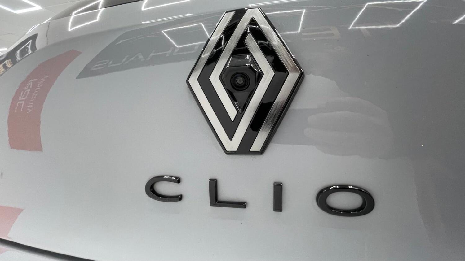 Used Renault Clio 2024 for sale - 76126388: Photo 31