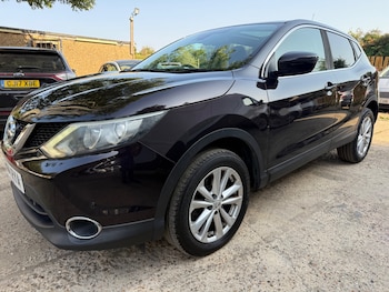 Used Nissan Qashqai 2014 for sale - 75654803: Photo