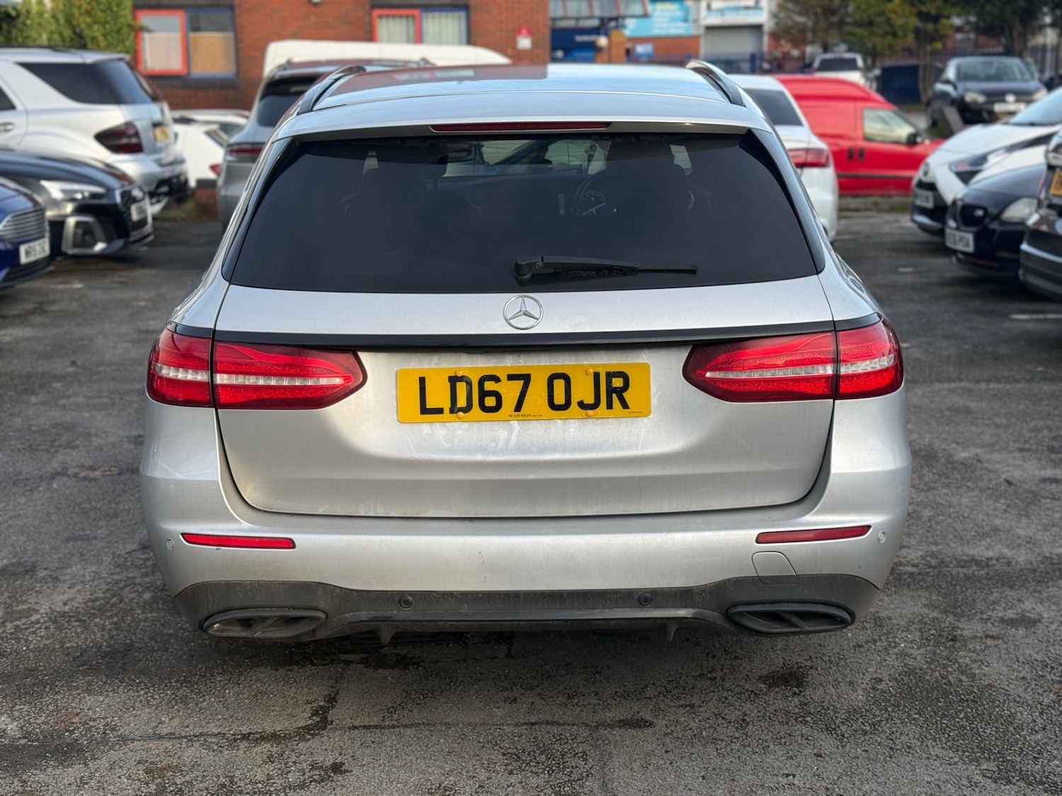 Used Mercedes-Benz E Class 2017 for sale - 77264812: Photo 5