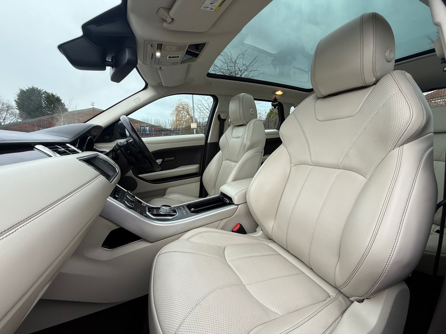 Used Land Rover Range Rover Evoque 2016 for sale - 77223119: Photo 16