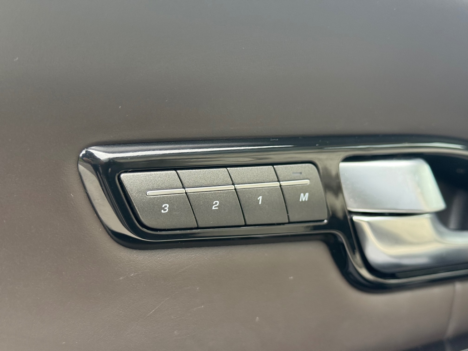 Used Land Rover Range Rover Evoque 2016 for sale - 77223119: Photo 17