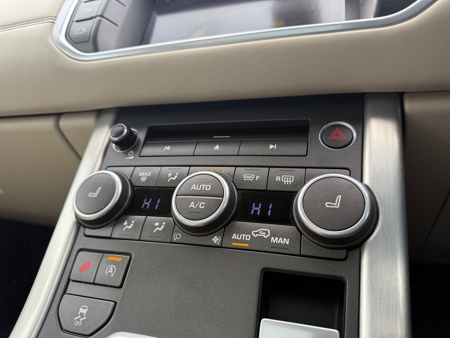 Used Land Rover Range Rover Evoque 2016 for sale - 77223119: Photo 25