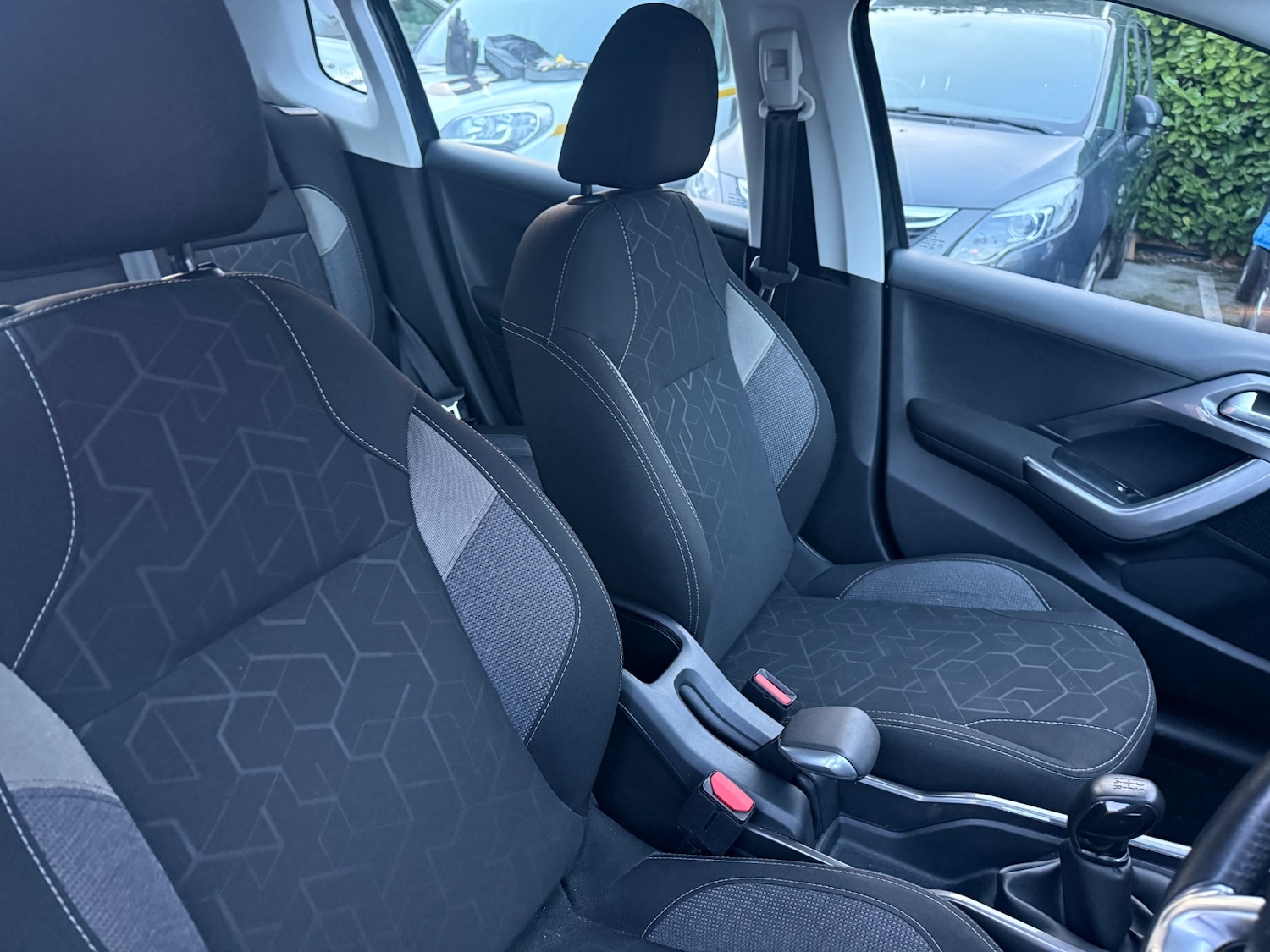 Used Peugeot 2008 2018 for sale - 77264814: Photo 8