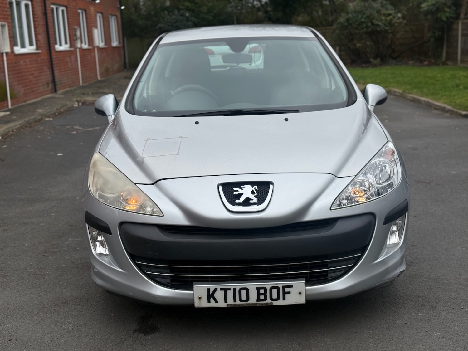 Used Peugeot 308 2010 for sale - 77423827: Photo 2