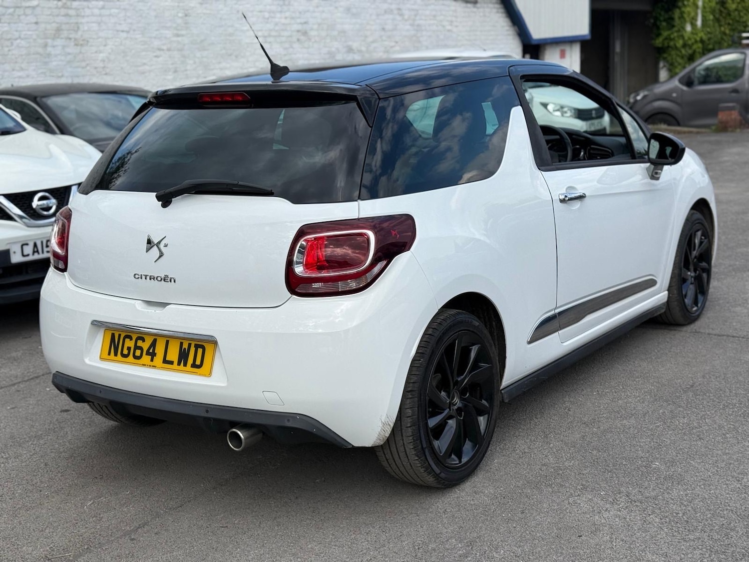 Used Citroen DS3 2015 for sale - 76592965: Photo 7