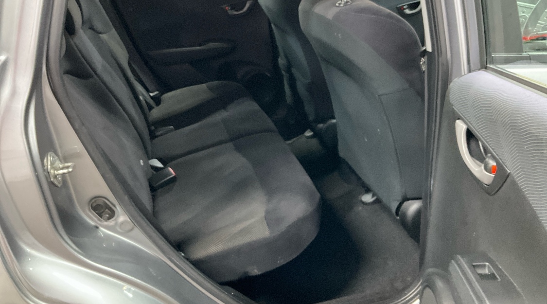 Used Honda Jazz 2009 for sale - 77166175: Photo 6