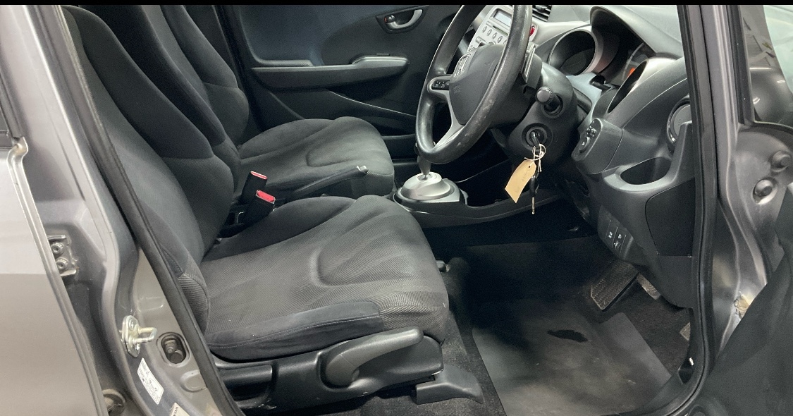 Used Honda Jazz 2009 for sale - 77166175: Photo 7