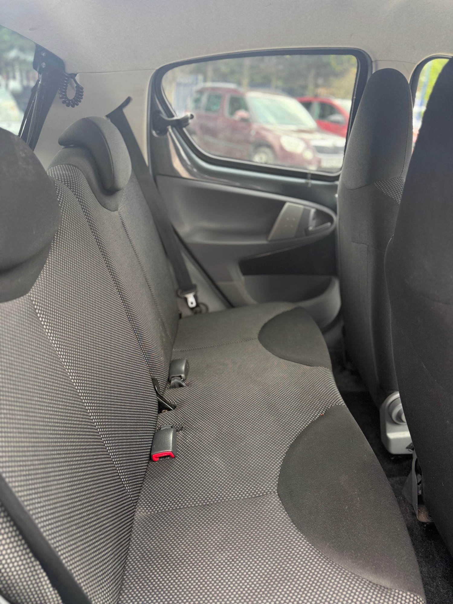 Used Toyota AYGO 2011 for sale - 77774512: Photo 9