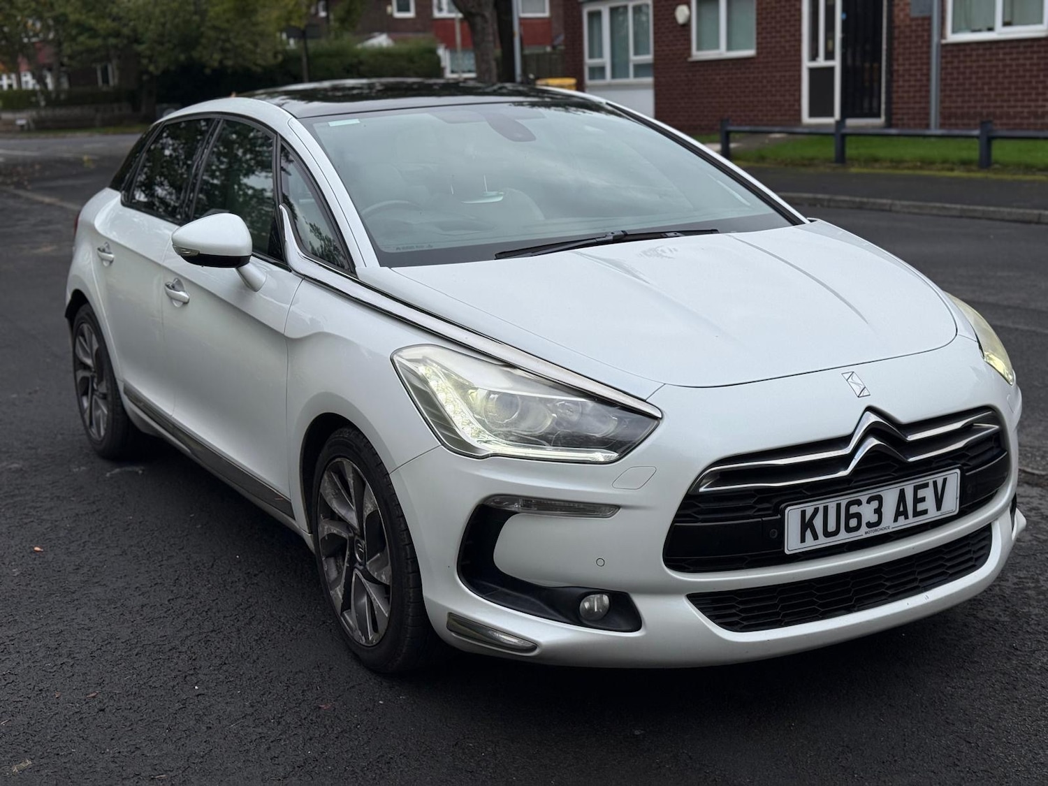 Used Citroen DS5 2013 for sale - 76656521: Photo 1