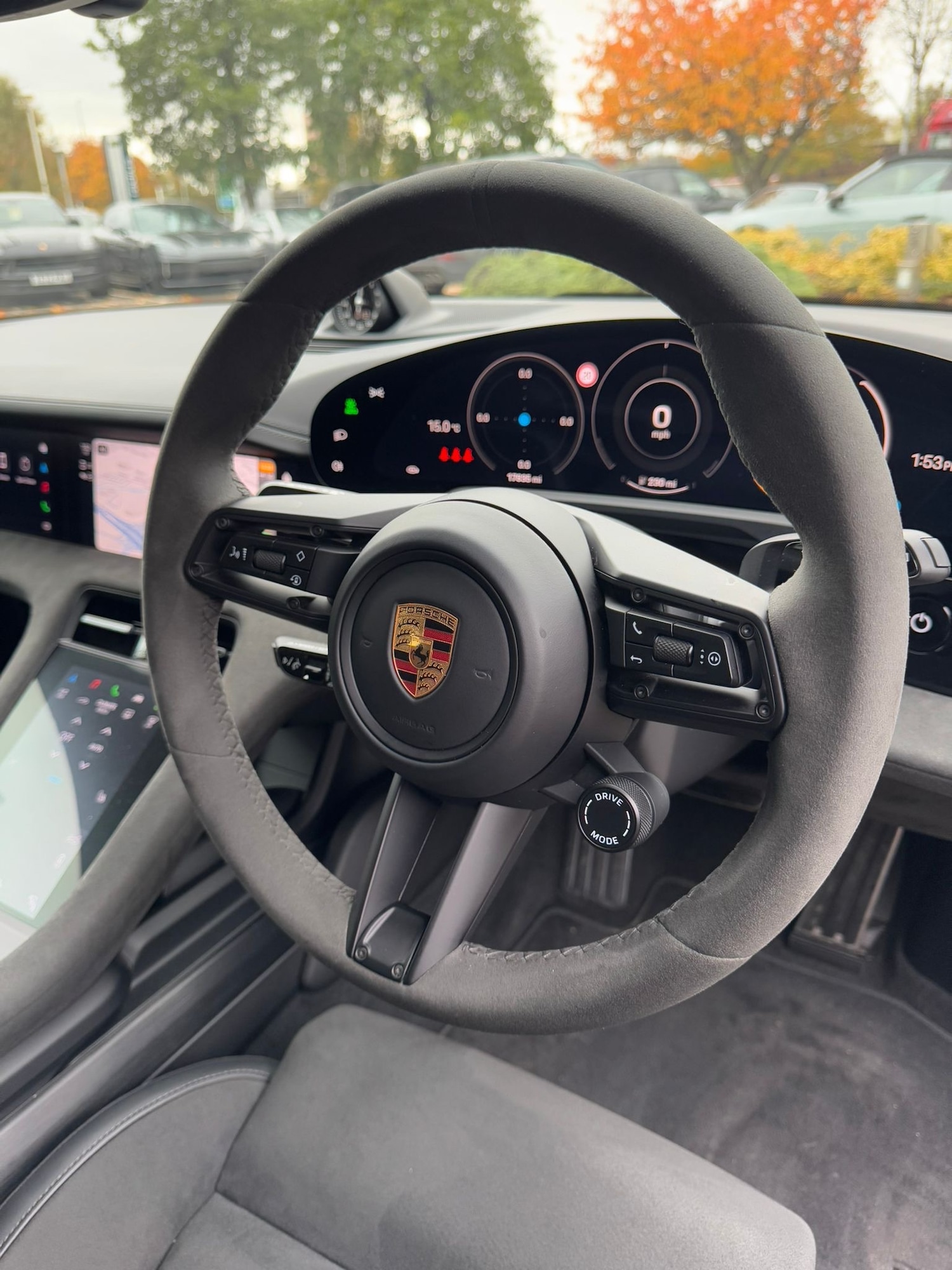 Used Porsche Taycan 2023 for sale - 76752030: Photo 10