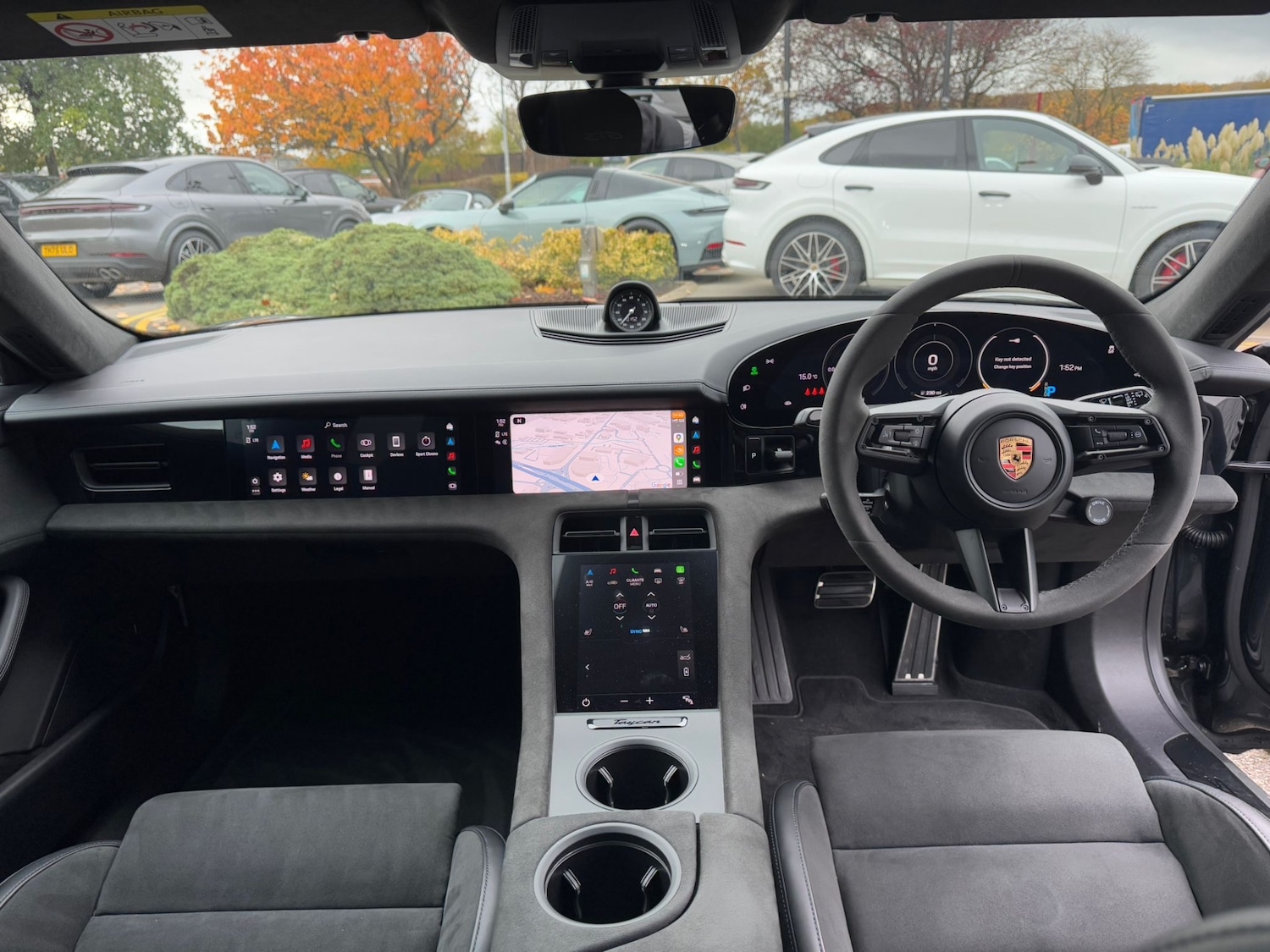 Used Porsche Taycan 2023 for sale - 76752030: Photo 15