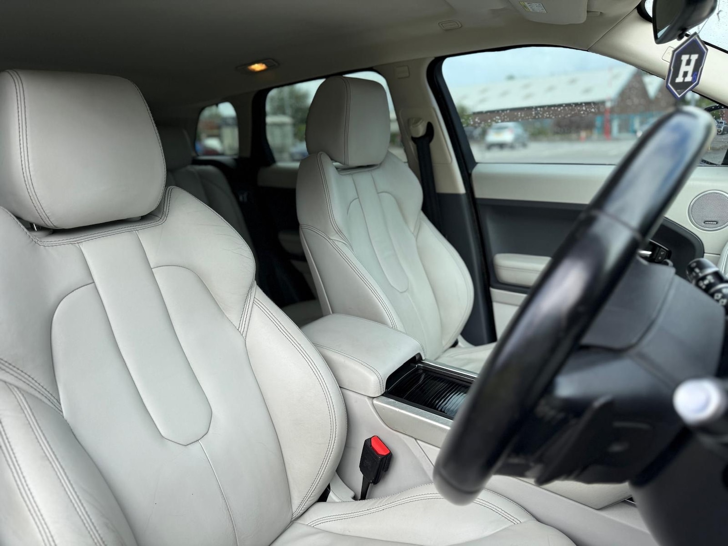 Used Land Rover Range Rover Evoque 2012 for sale - 76596619: Photo 11